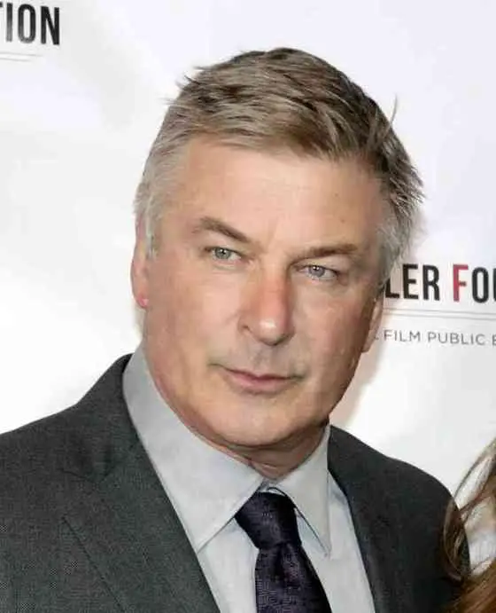 Alec Baldwin Height, Age, Net Worth, Affair, Career, and More
