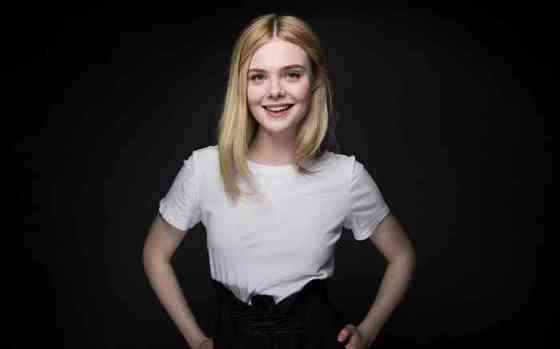Elle Fanning Age, Net Worth, Height, Affair, Career, and More