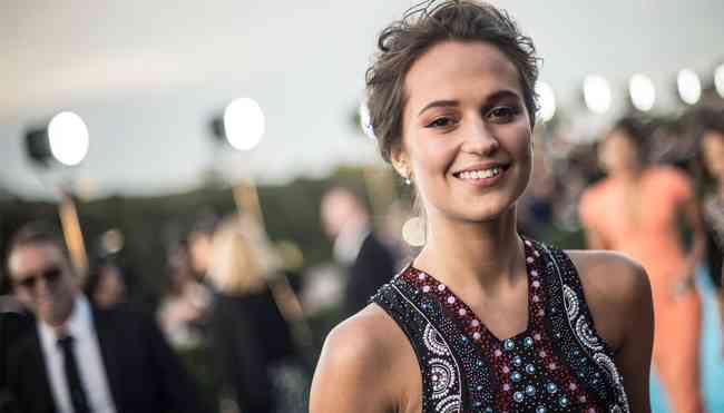 Alicia Vikander Net Worth, Height, Age, Affair, Career, and More
