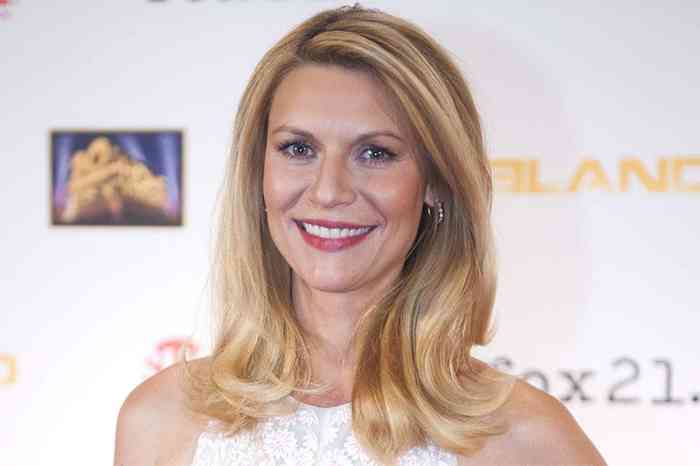 Claire Danes Height, Age, Net Worth, Affair, Career, and More