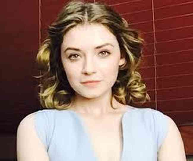Sarah Bolger Net Worth, Height, Age, Affair, Career, and More