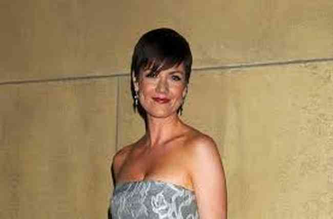 Zoe McLellan Net Worth, Height, Age, Affair, Career, and More