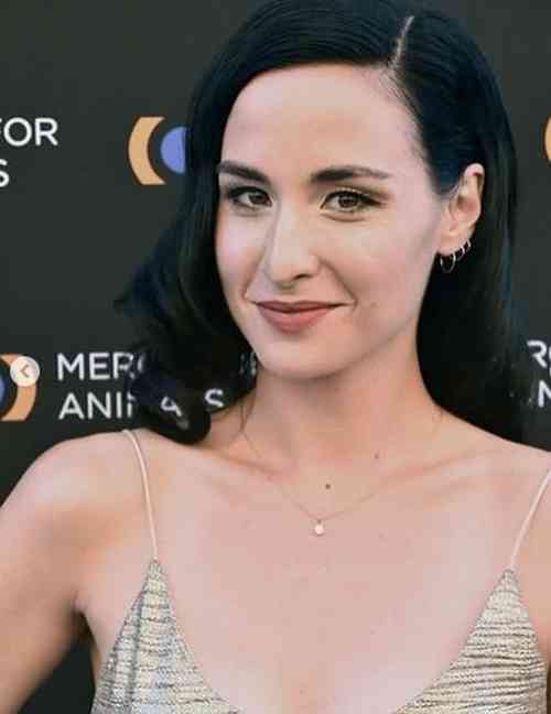 Allison Scagliotti Net Worth, Height, Age, Affair, Career, and More