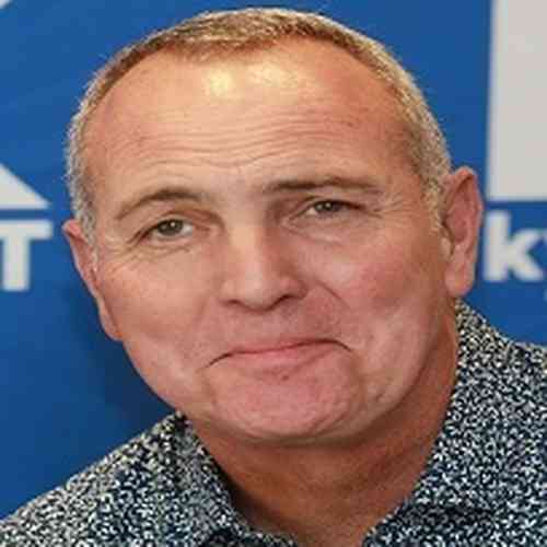 Arnold Vosloo Height, Age, Net Worth, Affair, Career, and More