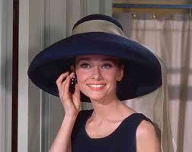 Audrey Hepburn Net Worth, Height, Age, Affair, Career, and More