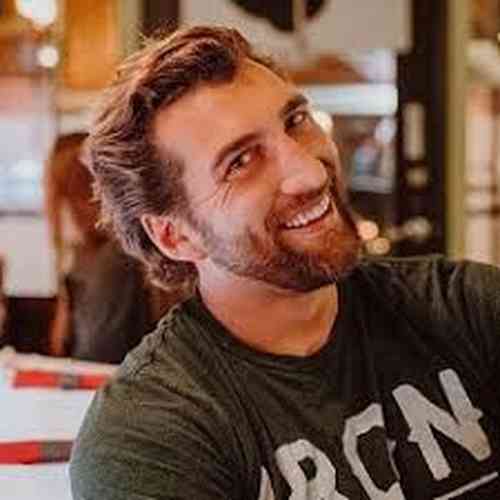 Clayton Snyder Age, Net Worth, Height, Affair, Career, and More
