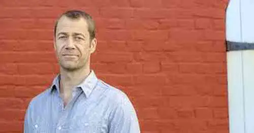 Colin Ferguson Net Worth, Height, Age, Affair, Career, and More