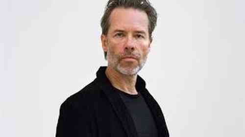 Guy Pearce Age, Net Worth, Height, Affair, Career, and More