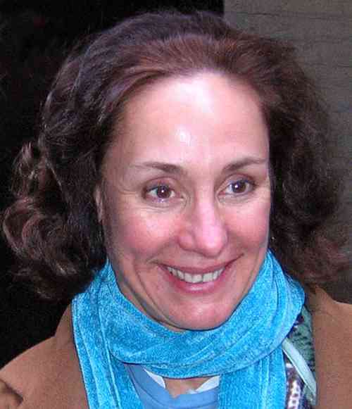 Laurie Metcalf Age, Net Worth, Height, Affair, Career, and More