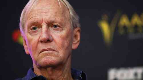 Paul Hogan Net Worth, Age, Height, Career, and More