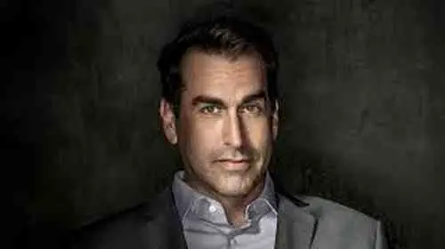 Rob Riggle Net Worth, Age, Height, Career, and More