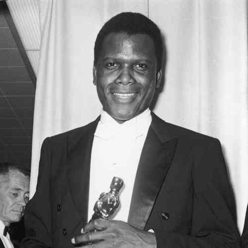 Sidney Poitier Age, Net Worth, Height, Affair, Career, and More