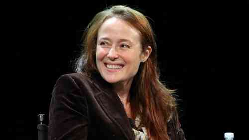 Jennifer Ehle Net Worth, Height, Age, Affair, Career, and More