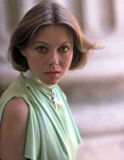 Jenny Agutter Age, Net Worth, Height, Affair, Career, and More