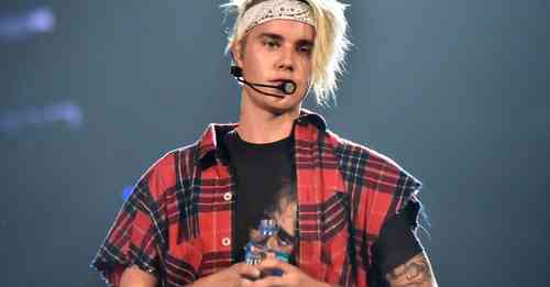 Justin Bieber Height, Age, Net Worth, Affair, Career, and More