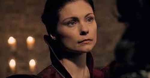 MyAnna Buring Net Worth, Height, Age, Affair, Career, and More