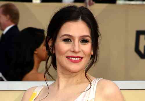 Yael Stone Age, Net Worth, Height, Affair, Career, and More