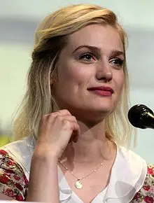 Alison Sudol Net Worth, Height, Age, and More