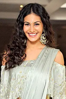 Amyra Dastur Net Worth, Height, Age, and More