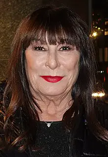 Anjelica Huston Age, Net Worth, Height, Affair, and More