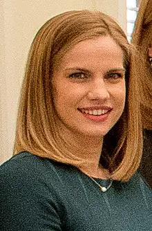 Anna Chlumsky Height, Age, Net Worth, More