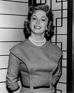 Audrey Meadows Height, Age, Net Worth, More