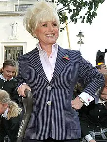 Barbara Windsor Net Worth, Height, Age, and More