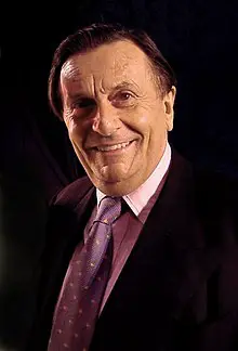 Barry Humphries Biography
