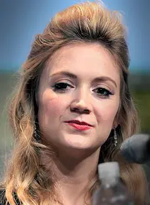 Billie Lourd Age, Net Worth, Height, Affair, and More