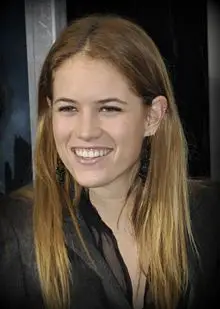Cody Horn Height, Age, Net Worth, More