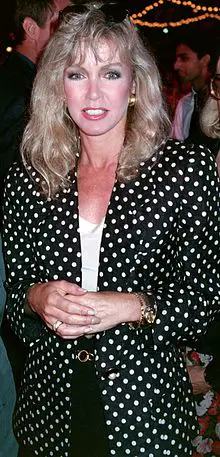 Donna Mills Age, Net Worth, Height, Affair, and More