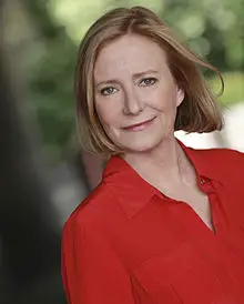 Eve Plumb Height, Age, Net Worth, More
