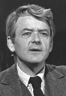 Hal Holbrook Height, Age, Net Worth, More
