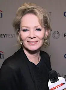 Jean Smart Net Worth, Height, Age, and More
