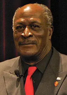 John Amos Net Worth, Height, Age, and More