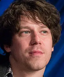 John Gallagher Jr. Height, Age, Net Worth, More