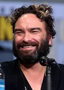 Johnny Galecki Height, Age, Net Worth, More