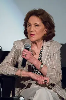 Kelly Bishop Net Worth, Height, Age, and More
