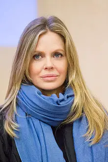 Kristin Bauer van Straten Net Worth, Height, Age, and More