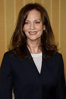 Lesley Ann Warren Net Worth, Height, Age, and More
