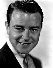 Lew Ayres Age, Net Worth, Height, Affair, and More