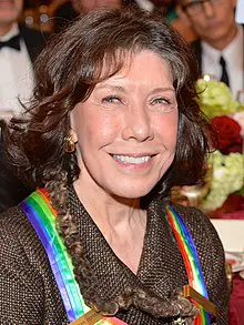 Lily Tomlin Age, Net Worth, Height, Affair, and More