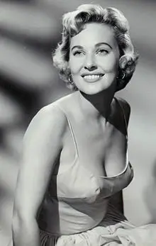 Lola Albright Height, Age, Net Worth, More