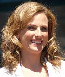 Marlee Matlin Age, Net Worth, Height, Affair, and More