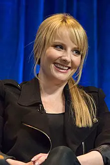 Melissa Rauch Age, Net Worth, Height, Affair, and More