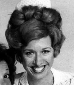 Polly Holliday Net Worth, Height, Age, and More