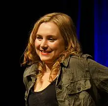 Rachel Miner Age, Net Worth, Height, Affair, and More