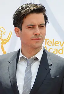 Robert James-Collier Height, Age, Net Worth, More