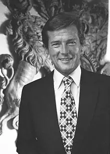 Roger Moore Biography