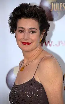 Sean Young Height, Age, Net Worth, More